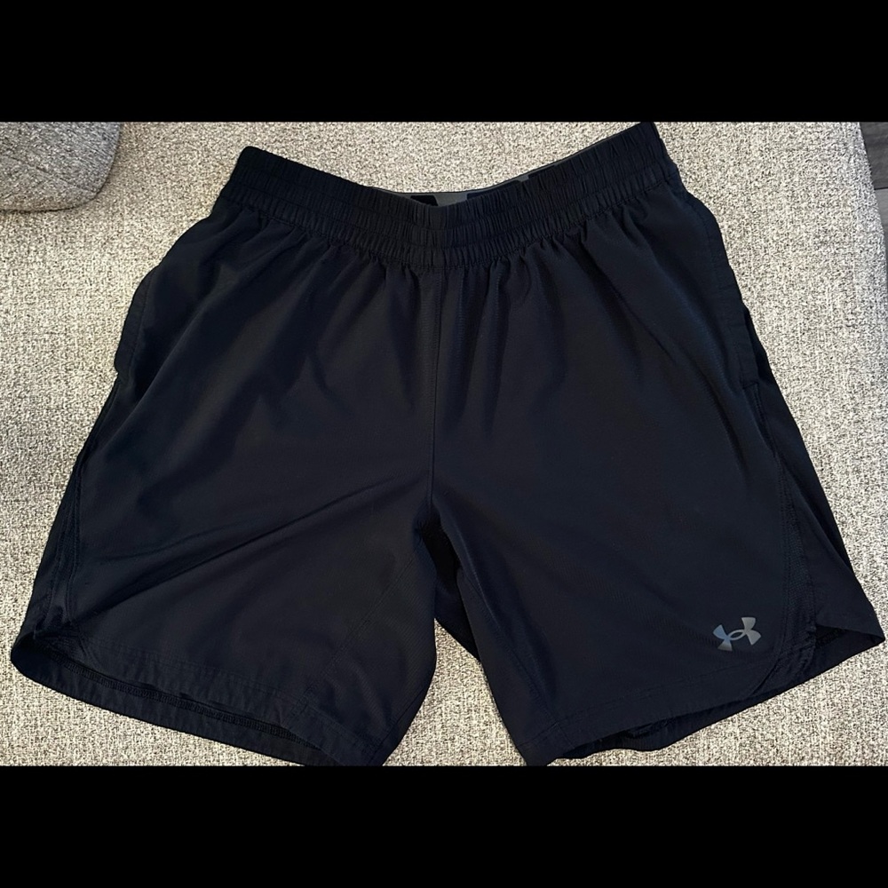 Under Armour Launch Shorts – Black (Men’s 7”)